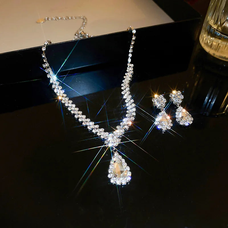 1 Set Of Fashionable And Simple Water Droplet Necklace, Earrings, Jewelry Set, Women's Wedding Banquet Party Daily Accessories