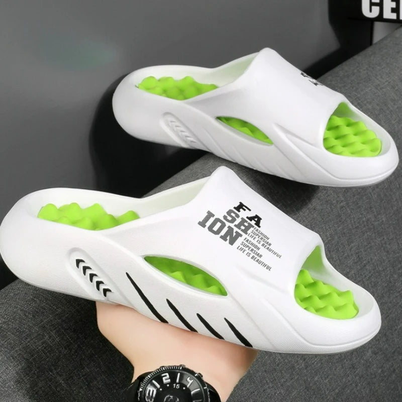 Summer Men's Slippers Massage Slippers EVA Lightweight Beach Casual Shoes Indoor Soft Sole Slippers Platform Outdoor Men Sandals