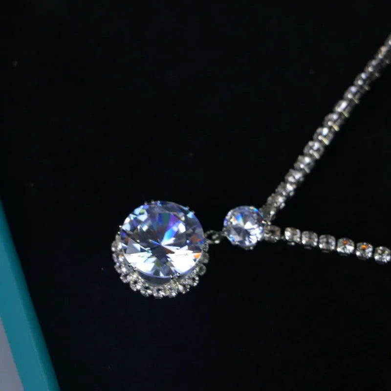 New High Ice Fashion Exquisite Women's Suit Accessories